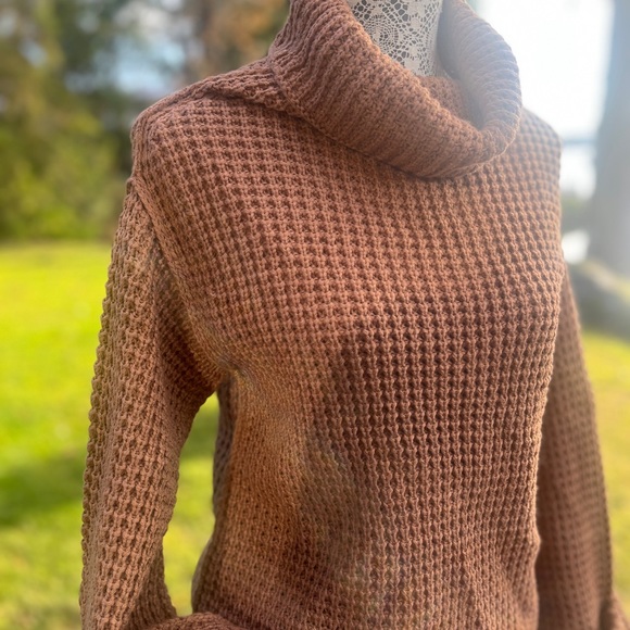 NWT Love By Design (from Nordstrom) brown knit cowl neck sweater size M - Picture 2 of 14